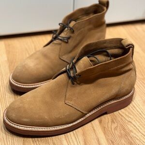 Light Brown Tan Suede Chukka Boots Taylor Stitch size 10.5 10 1/2